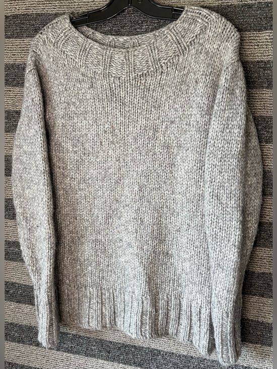 Babaton Sweaters - Aritzia Babaton Light Gray Marled Knit Merino Wool & Alpaca Sweater Small EUC